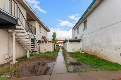 2133 W Turney Avenue #D76, Phoenix, AZ 85015 - Photo 28