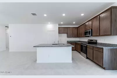 17605 N Bolerno Drive, Maricopa, AZ 85138 - Photo 6