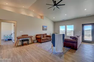 15963 Valentine Ln, Dewey, AZ 86327 - Photo 14