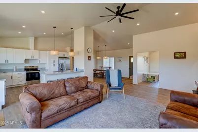 15963 Valentine Lane, Dewey, AZ 86327 - Photo 12