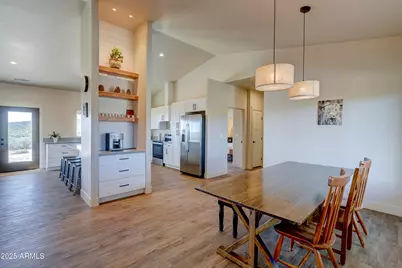 15963 Valentine Lane, Dewey, AZ 86327 - Photo 8