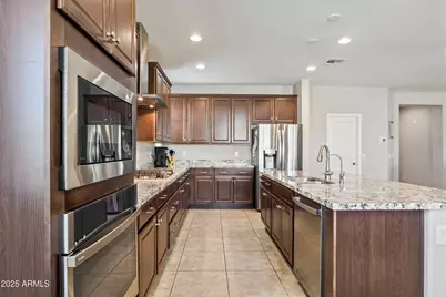 10556 E Texas Avenue, Mesa, AZ 85212 - Photo 10