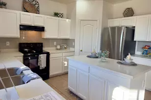 2338 N 112th Ln, Avondale, AZ 85392 - Photo 8