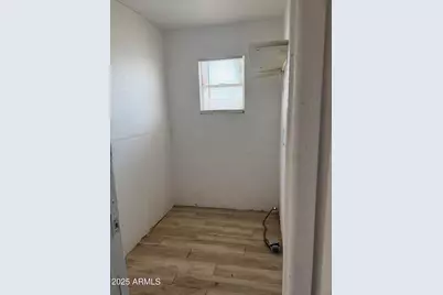 595 W Coolidge Avenue, Coolidge, AZ 85128 - Photo 6