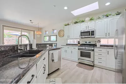 2462 W Turtle Hill Drive, Anthem, AZ 85086 - Photo 2