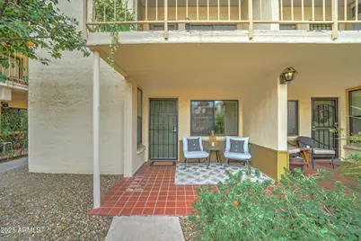 3030 E Clarendon Avenue #16, Phoenix, AZ 85016 - Photo 1