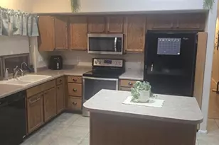 762 E Leslie Ave, San Tan Valley, AZ 85140 - Photo 14