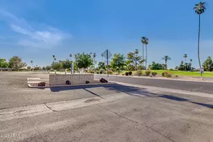 10612 W Oakmont Dr, Sun City, AZ 85351 - Photo 64