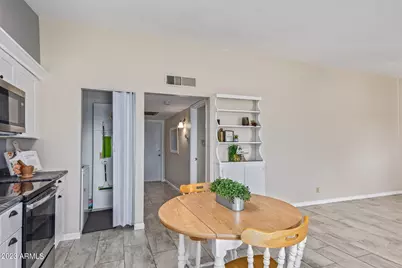 10612 W Oakmont Drive, Sun City, AZ 85351 - Photo 12