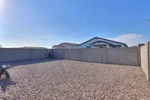40010 W Rio Lobo Dr, Maricopa, AZ 85138 - Photo 22