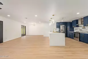 5524 N 39th Ave, Phoenix, AZ 85019 - Photo 10