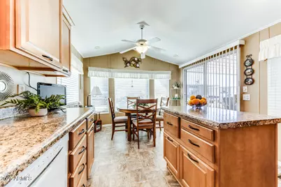 17200 W Bell Road #866, Surprise, AZ 85374 - Photo 12