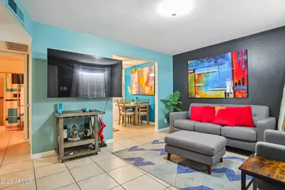 8046 E Oak Street, Scottsdale, AZ 85257 - Photo 2