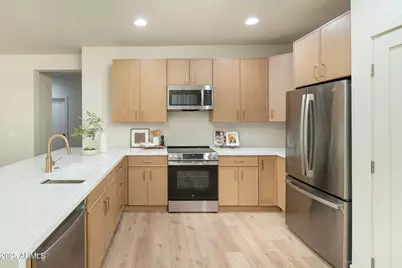 7134 S 254th Lane, Buckeye, AZ 85326 - Photo 2