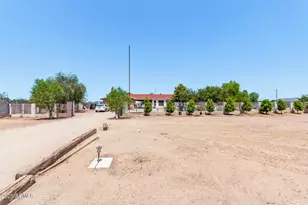 15186 W Tierra Buena Ln, Surprise, AZ 85374 - Photo 2