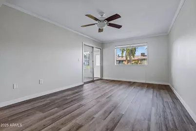 10114 W Royal Oak Road, Sun City, AZ 85351 - Photo 36