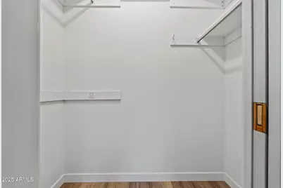 10114 W Royal Oak Road, Sun City, AZ 85351 - Photo 22