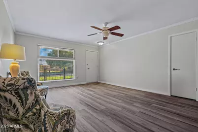 10114 W Royal Oak Road, Sun City, AZ 85351 - Photo 30