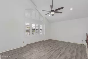 7813 W Dreyfus Dr, Peoria, AZ 85381 - Photo 8