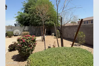 25697 W Nancy Lane, Buckeye, AZ 85326 - Photo 4