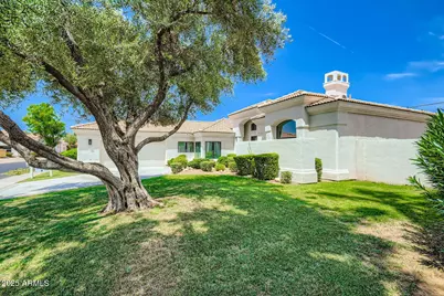 8184 E Jenan Drive, Scottsdale, AZ 85260 - Photo 2