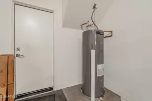 2271 E Hidalgo Ave, Phoenix, AZ 85040 - Photo 34