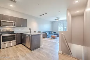 2271 E Hidalgo Ave, Phoenix, AZ 85040 - Photo 8