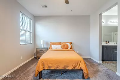 2271 E Hidalgo Avenue, Phoenix, AZ 85040 - Photo 18