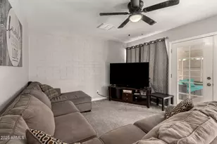 5209 N 61st Dr, Glendale, AZ 85301 - Photo 10