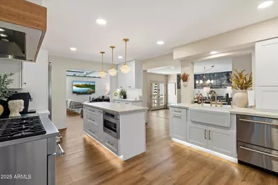 4502 E Exeter Boulevard, Phoenix, AZ 85018 - Photo 4