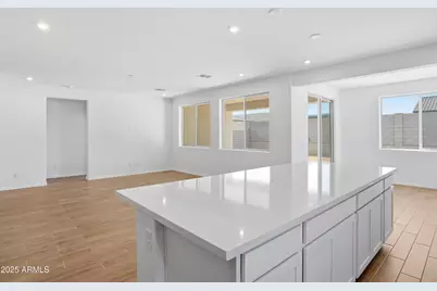 5914 N 194th Drive, Litchfield Park, AZ 85340 - Photo 4