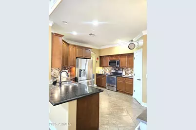 7115 W Kings Avenue, Peoria, AZ 85382 - Photo 8