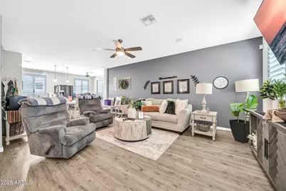 12038 W Davis Lane, Avondale, AZ 85323 - Photo 8