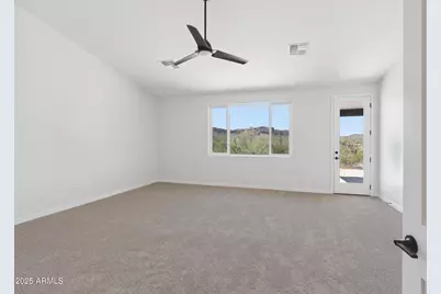 1686 E Creek Canyon Road, Phoenix, AZ 85086 - Photo 16