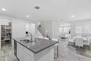 1201 S Tumbleweed Ln, Chandler, AZ 85286 - Photo 8