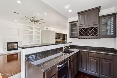 2403 E San Tan Street, Chandler, AZ 85225 - Photo 20