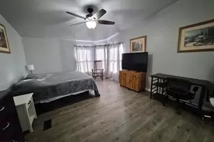 51033 N Mockingbird Rd, Wickenburg, AZ 85390 - Photo 12