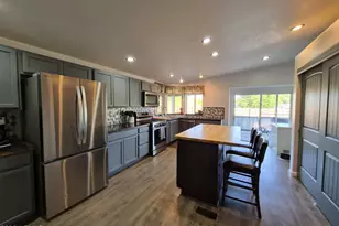 51033 N Mockingbird Rd, Wickenburg, AZ 85390 - Photo 2