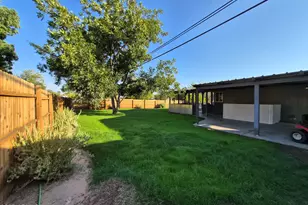 51033 N Mockingbird Rd, Wickenburg, AZ 85390 - Photo 24