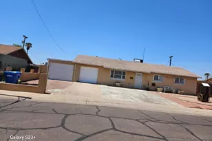 3020 N 40th Ave, Phoenix, AZ 85019 - Photo 2