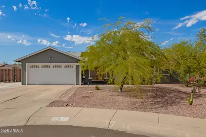 9672 N 72nd Avenue, Peoria, AZ 85345 - Photo 1