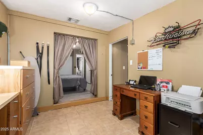 9672 N 72nd Avenue, Peoria, AZ 85345 - Photo 16