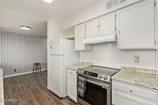 2015 E Southern Ave, Tempe, AZ 85282 - Photo 10