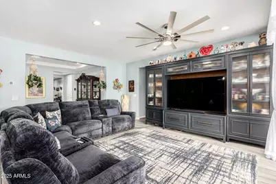 2041 W Larissa Lane, San Tan Valley, AZ 85144 - Photo 16