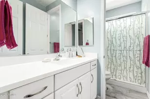 2041 W Larissa Ln, San Tan Valley, AZ 85144 - Photo 32