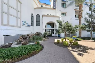 2511 W Queen Creek Rd, Chandler, AZ 85248 - Photo 1