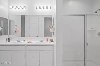 21823 N Daniel Drive, Maricopa, AZ 85138 - Photo 10