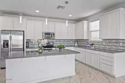 21823 N Daniel Drive, Maricopa, AZ 85138 - Photo 4