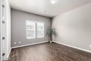 650 N Hawes Rd, Mesa, AZ 85207 - Photo 16