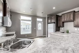 650 N Hawes Rd, Mesa, AZ 85207 - Photo 6